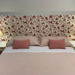 Victoria House Bed & Breakfast